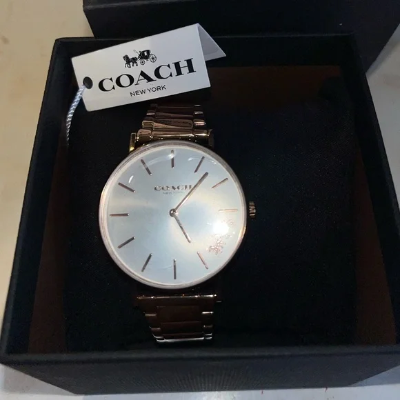 Rose Gold Coach Watch - Picture 3 of 7